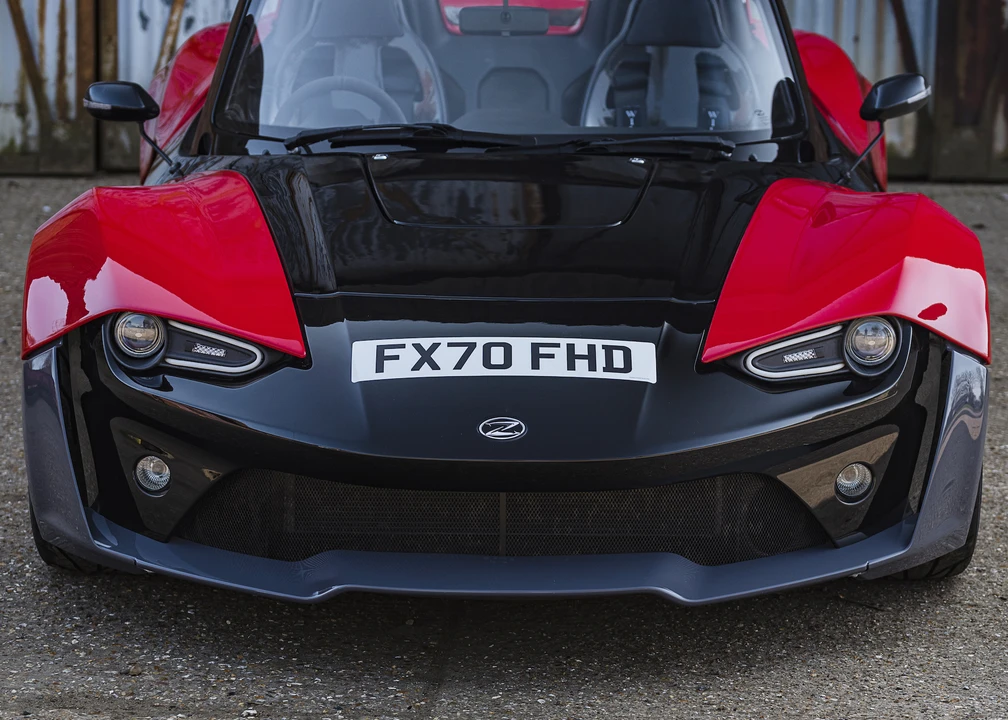 2016 Zenos - Image 27 of 31