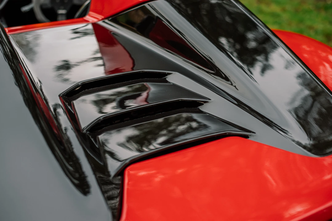 2016 Zenos - Image 27 of 31