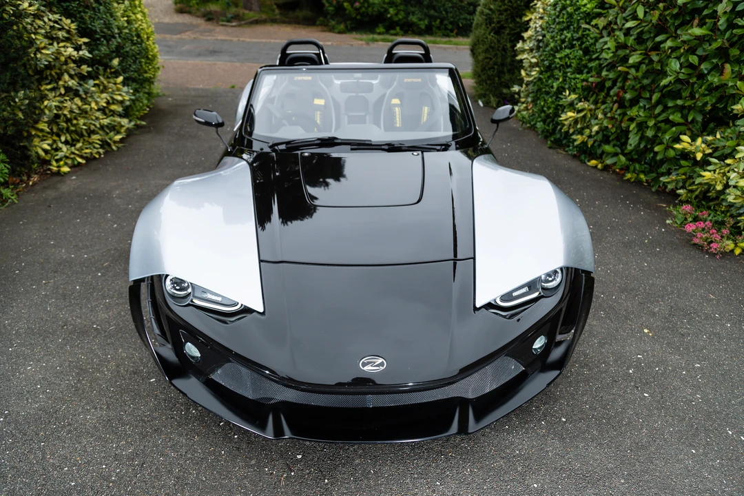 2016 Zenos - Image 19 of 31