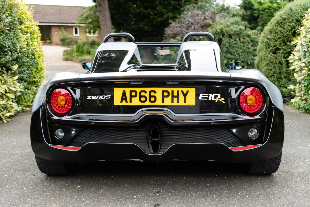 2016 Zenos - Image 31 of 31