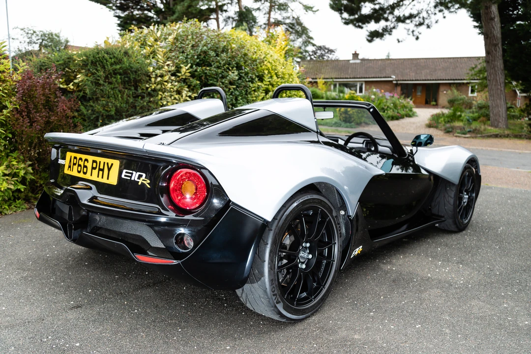 2016 Zenos - Image 14 of 31