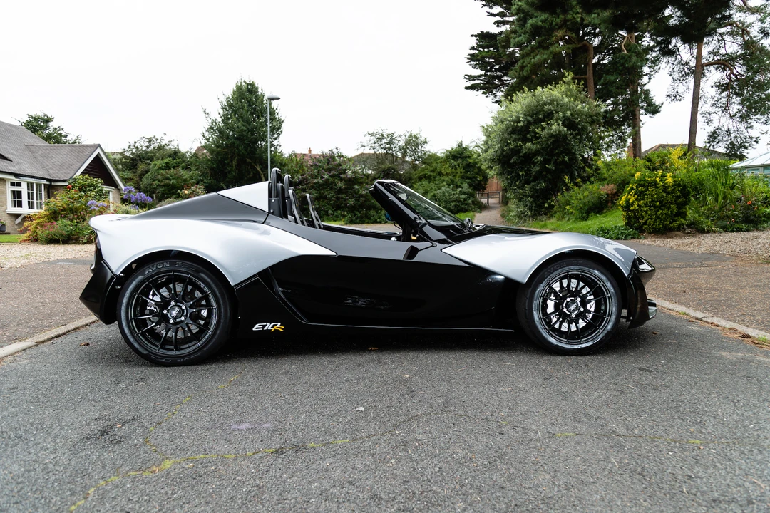 2016 Zenos - Image 5 of 31