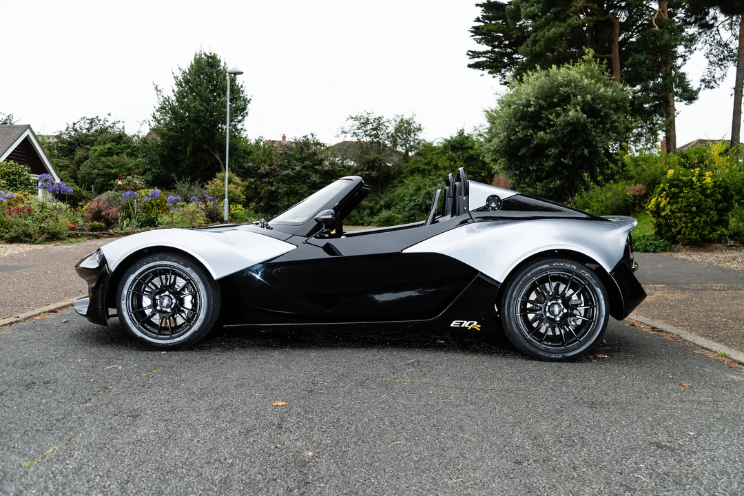 2016 Zenos - Image 9 of 31
