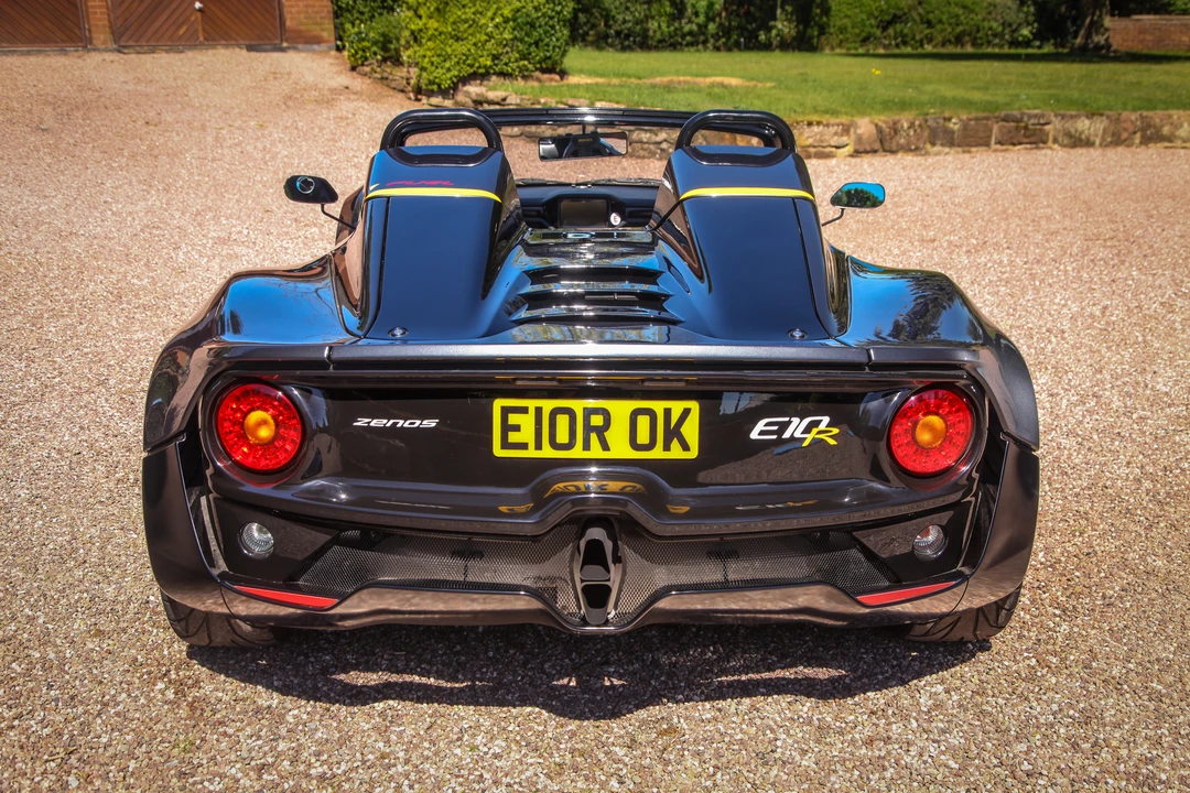 2016 Zenos - Image 16 of 31