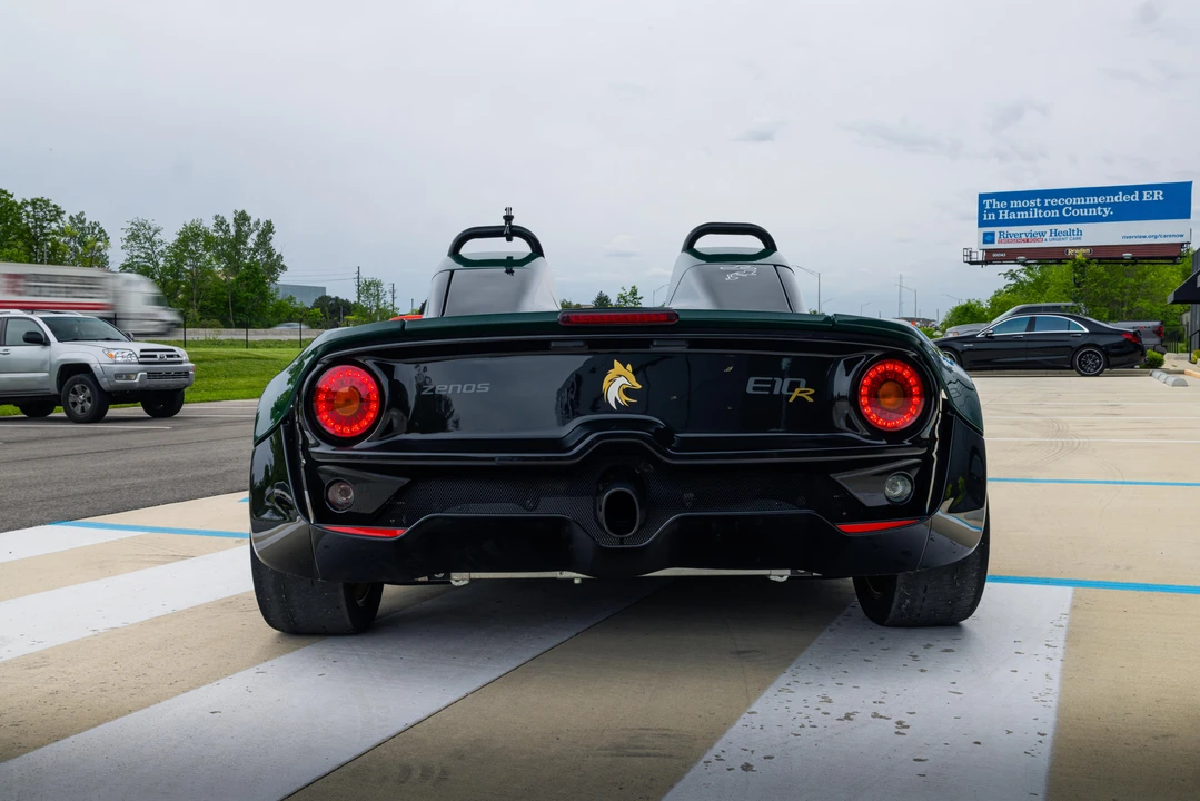 2016 Zenos - Image 15 of 31