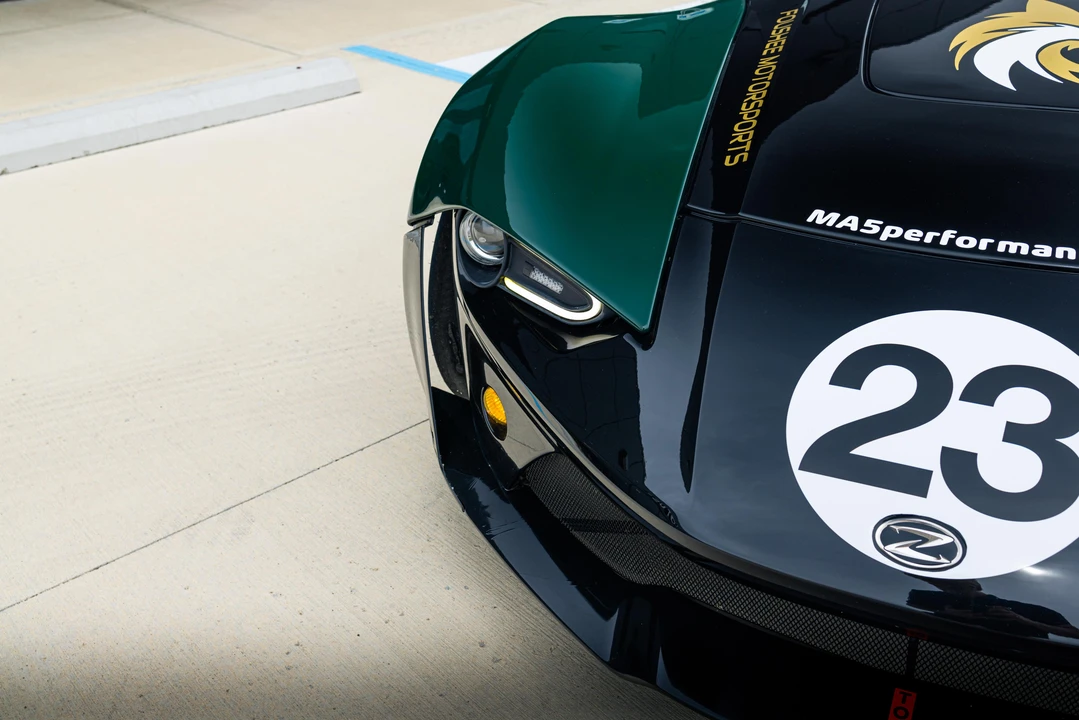 2016 Zenos - Image 20 of 31