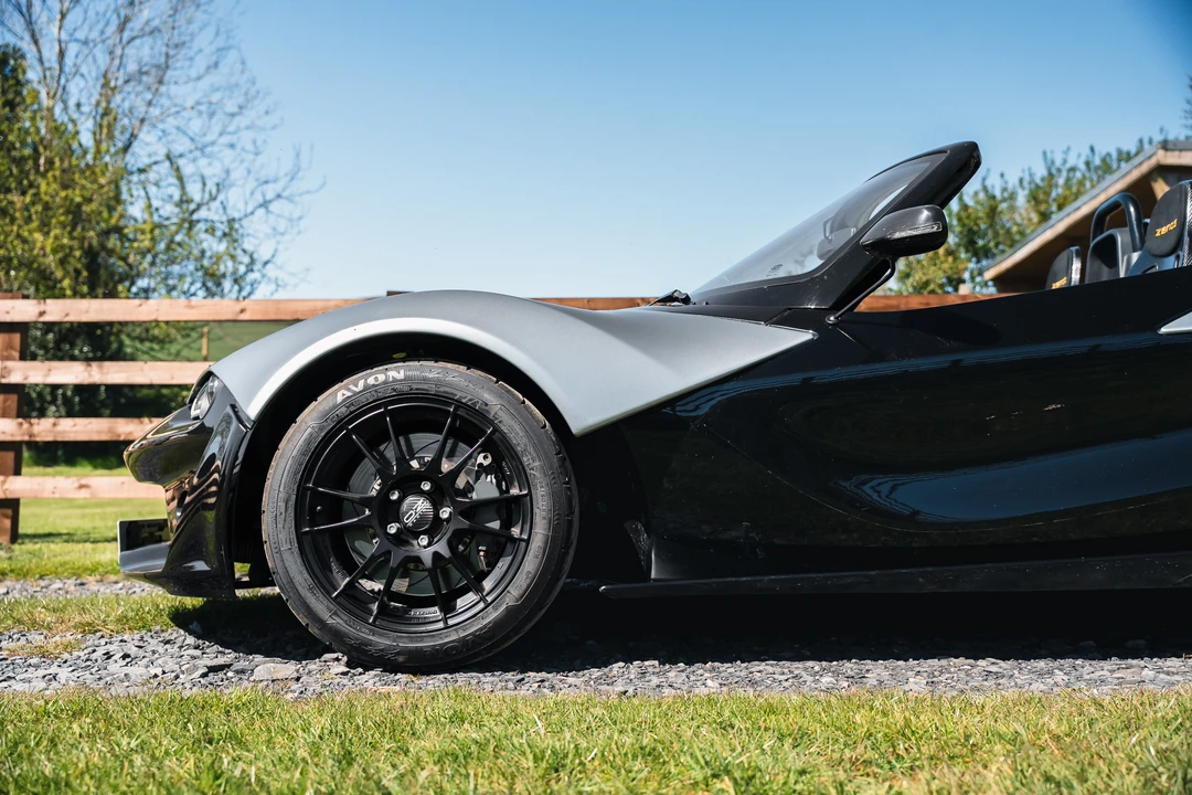 2016 Zenos - Image 26 of 31