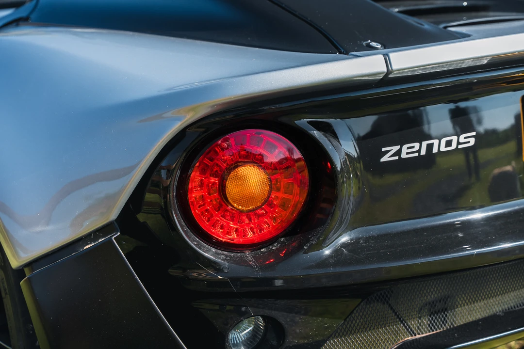 2016 Zenos - Image 19 of 31