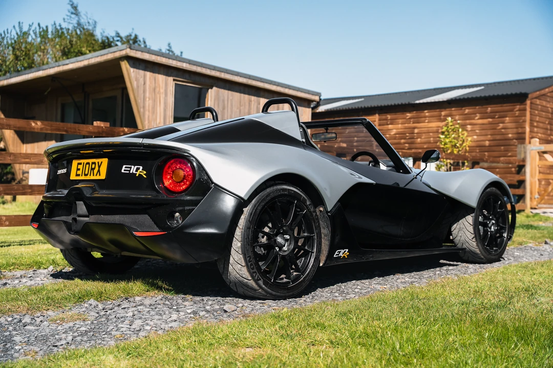 2016 Zenos - Image 7 of 31