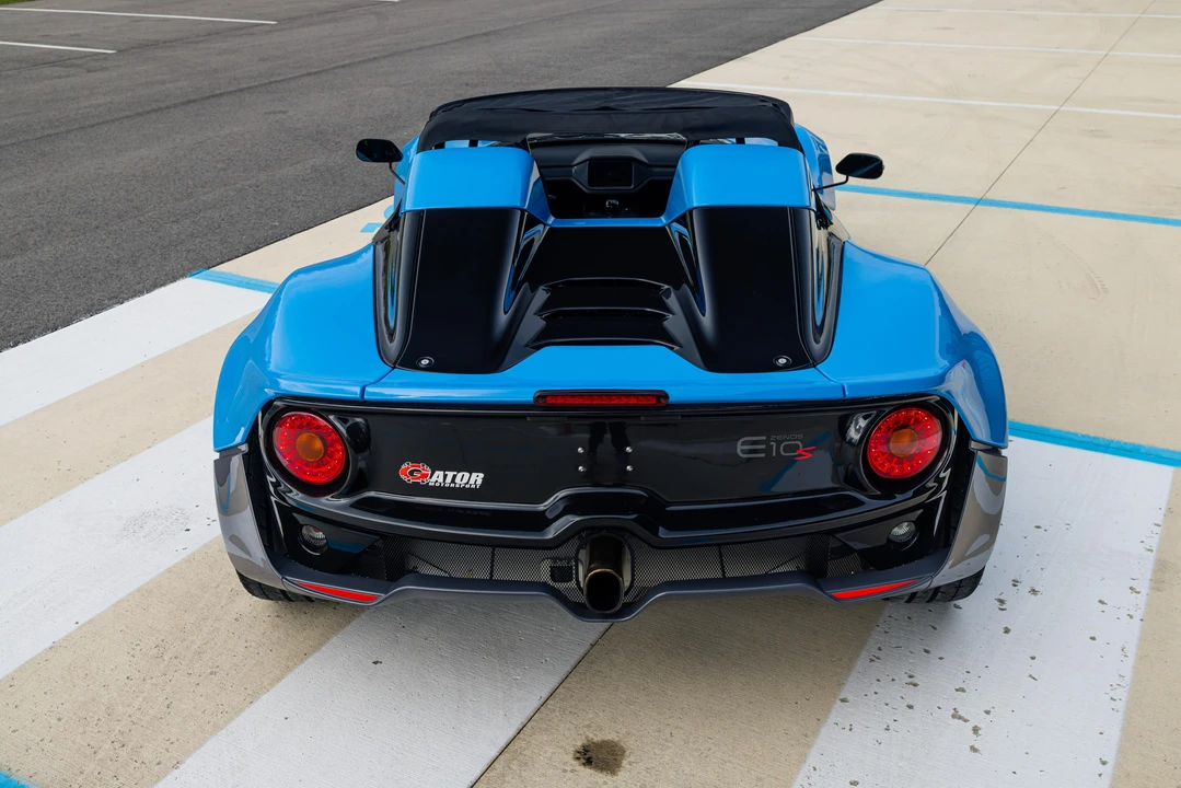 2016 Zenos - Image 28 of 31