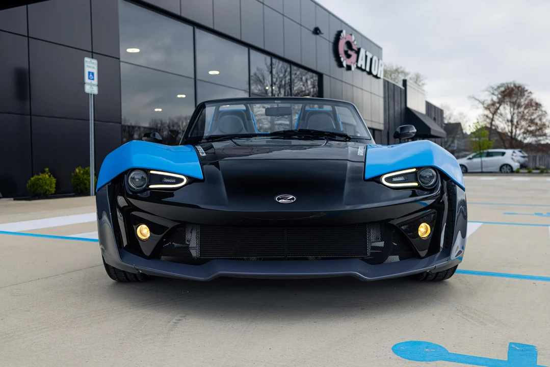 2016 Zenos - Image 8 of 31
