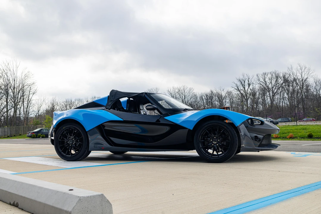 2016 Zenos - Image 31 of 31