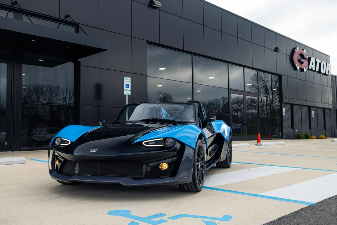 2016 Zenos - Image 11 of 31