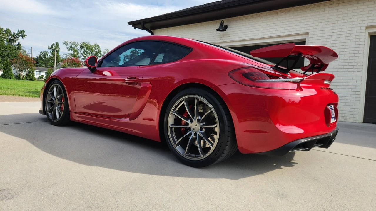 2016 Porsche 981 Cayman GT4 - Image 9 of 20