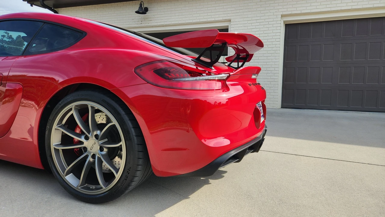 2016 Porsche 981 Cayman GT4 - Image 10 of 20