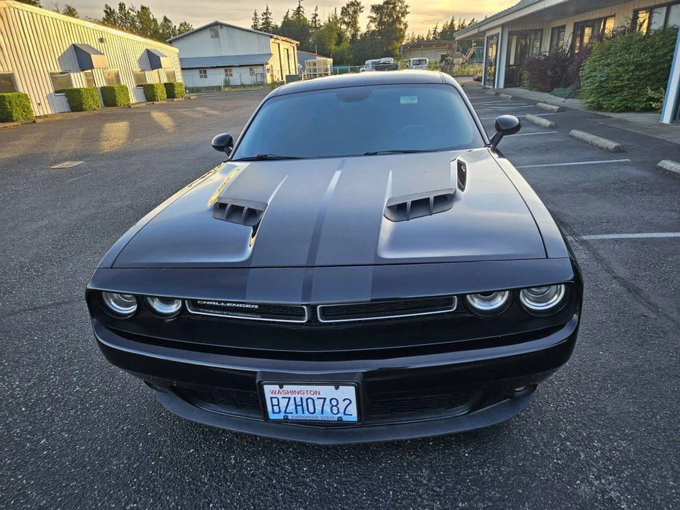 2016 Dodge Challenger 3rd Gen - Image 2 of 11