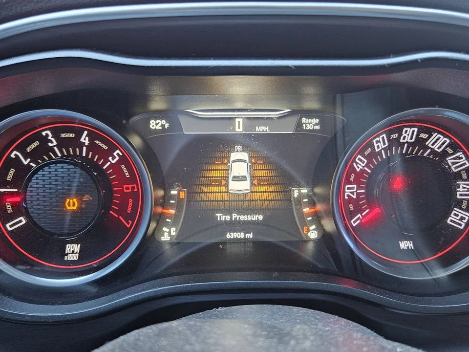 2016 Dodge Challenger 3rd Gen - Image 9 of 11