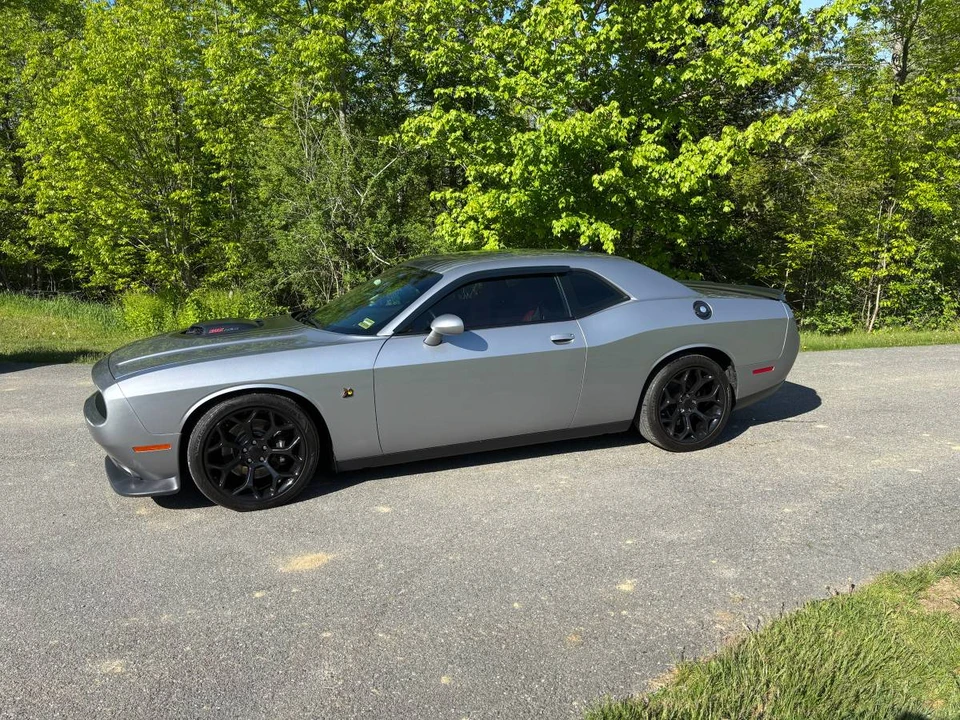 2016 Dodge Challenger SRT8 & 392 3rd Gen - Image 4 of 10