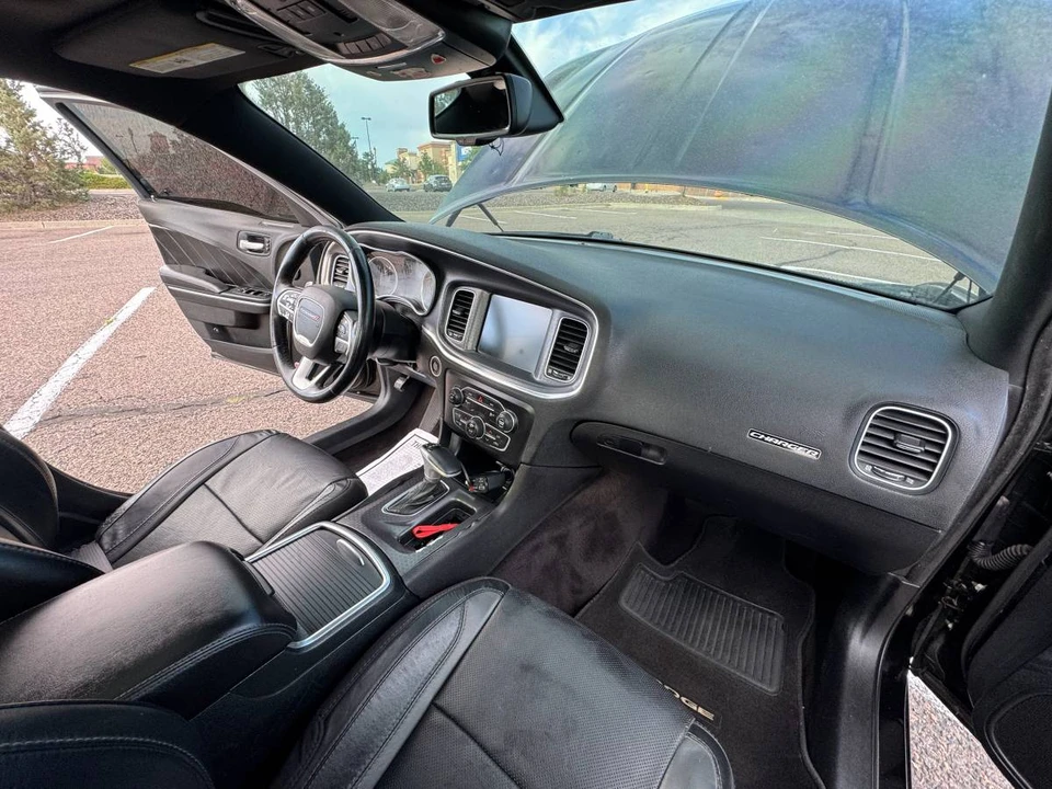 2016 Dodge Charger 7th Gen - Image 13 of 15