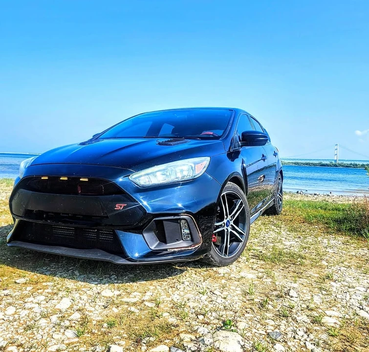 2016 Ford Focus 3rd Gen - Image 2 of 8
