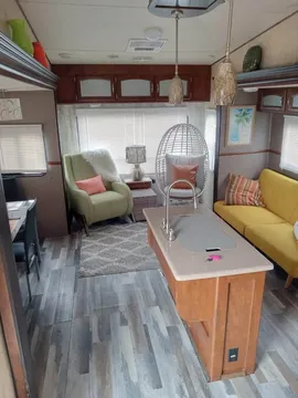 2016 Forest River - Image 3 of 6