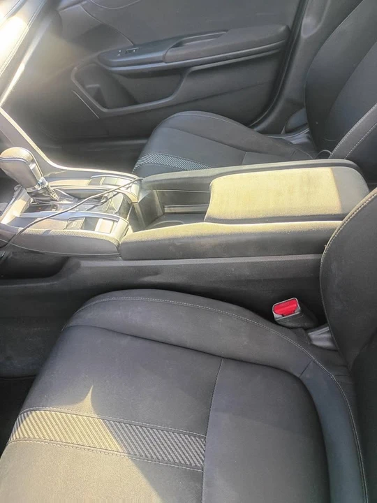2016 Honda Civic 10th Gen - Image 8 of 9