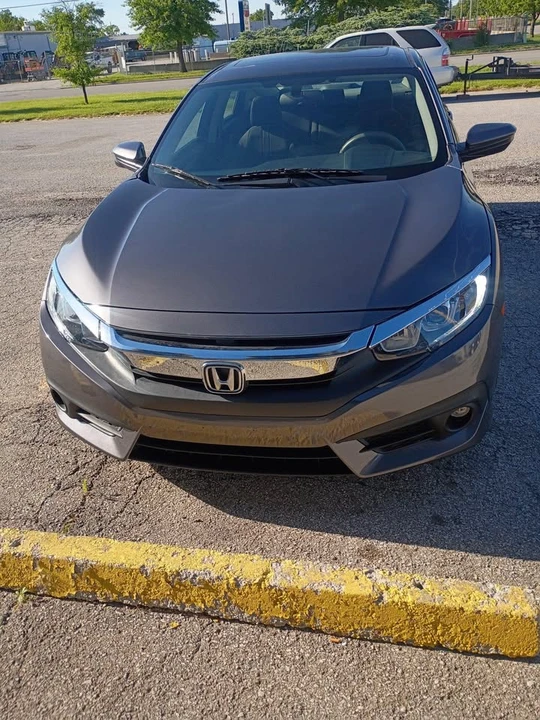 2016 Honda Civic 10th Gen - Image 2 of 9