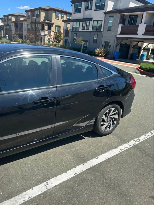 2016 Honda Civic 10th Gen - Image 5 of 5