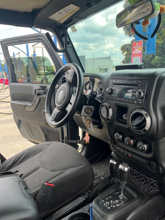 2016 Jeep JK Wrangler - Image 2 of 12