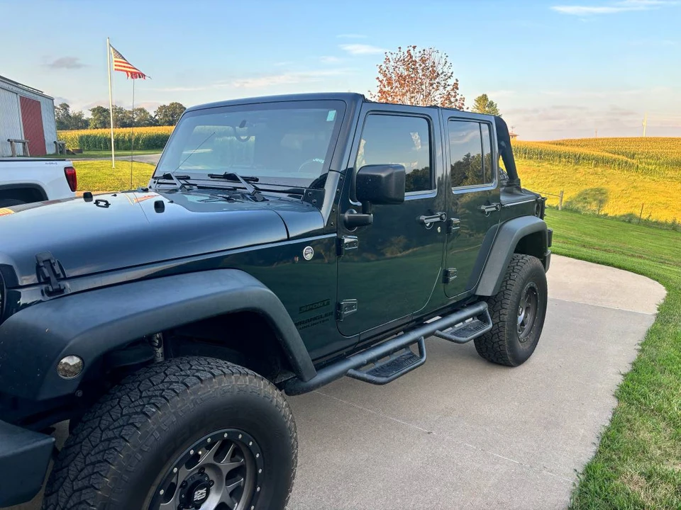 2016 Jeep JK Wrangler - Image 5 of 6