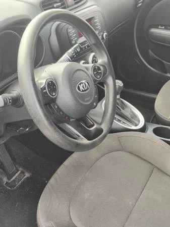 2016 Kia Soul - Image 11 of 20
