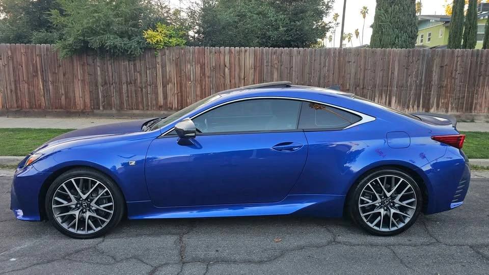 2016 Lexus RC - Image 2 of 9