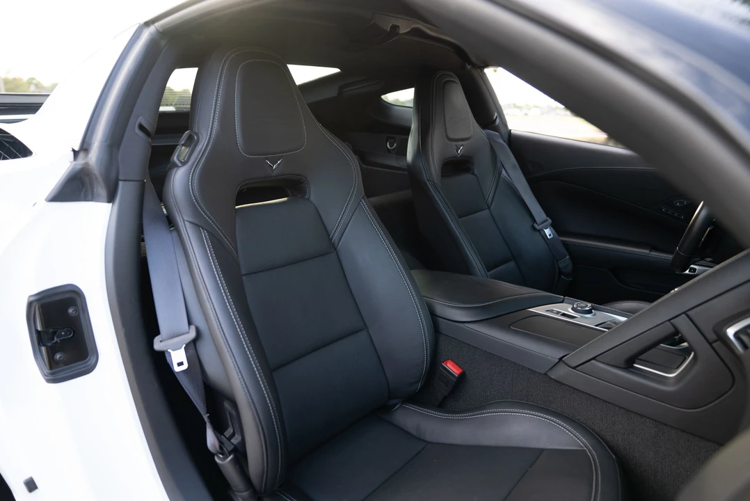 2016 Chevrolet Corvette C7 Z06 - Image 11 of 16