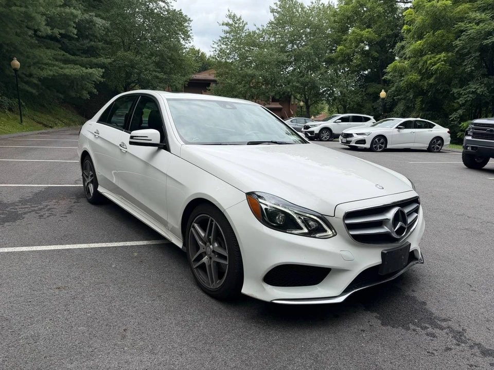 2016 Mercedes-Benz W212 E-Class - Image 3 of 9