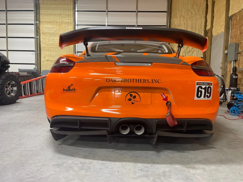2016 Porsche 981 Cayman GT4 Clubsport - Image 10 of 27