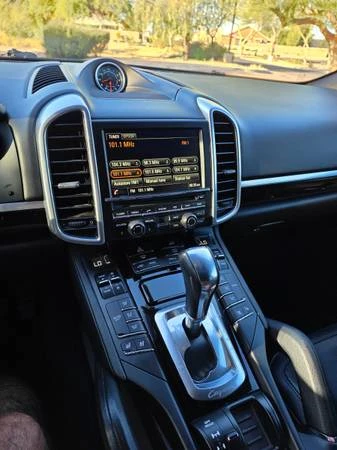 2016 Porsche 958 Cayenne - Image 9 of 9