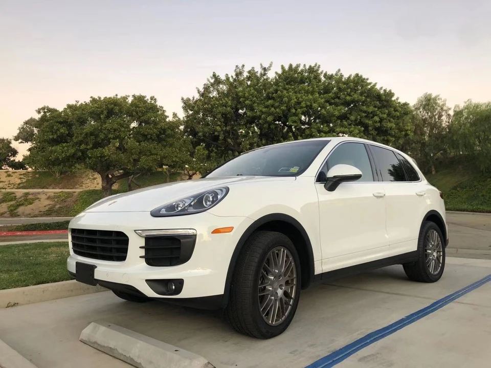 2016 Porsche 958 Cayenne - Image 5 of 11