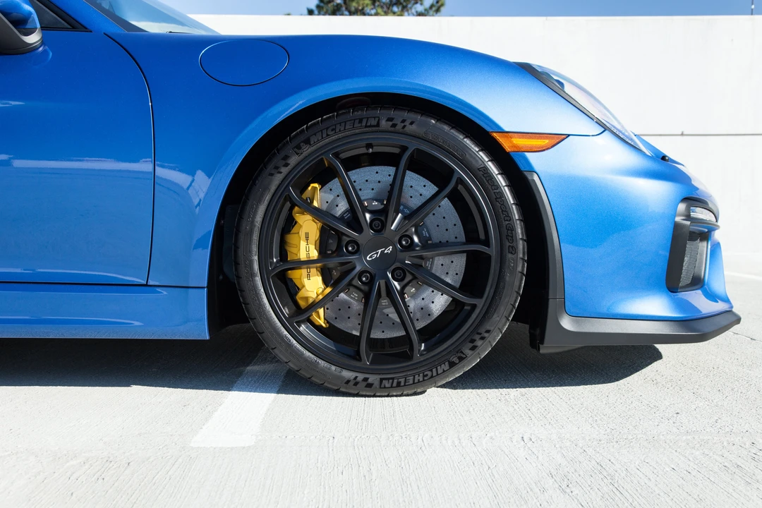 2016 Porsche 981 Cayman GT4 - Image 8 of 19