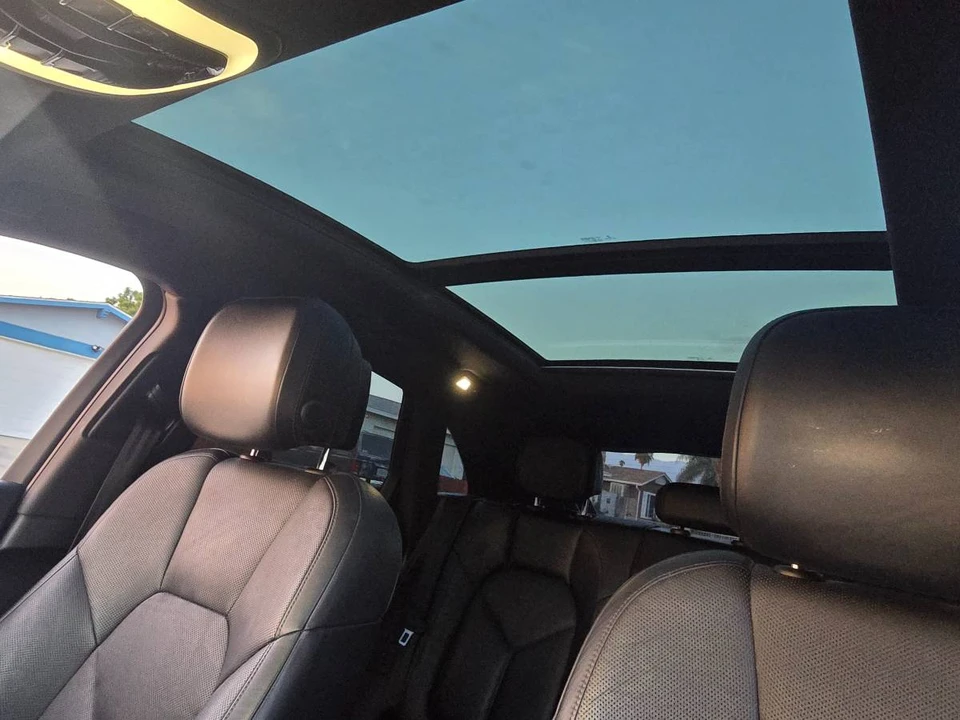 2016 Porsche Macan S - Image 15 of 15