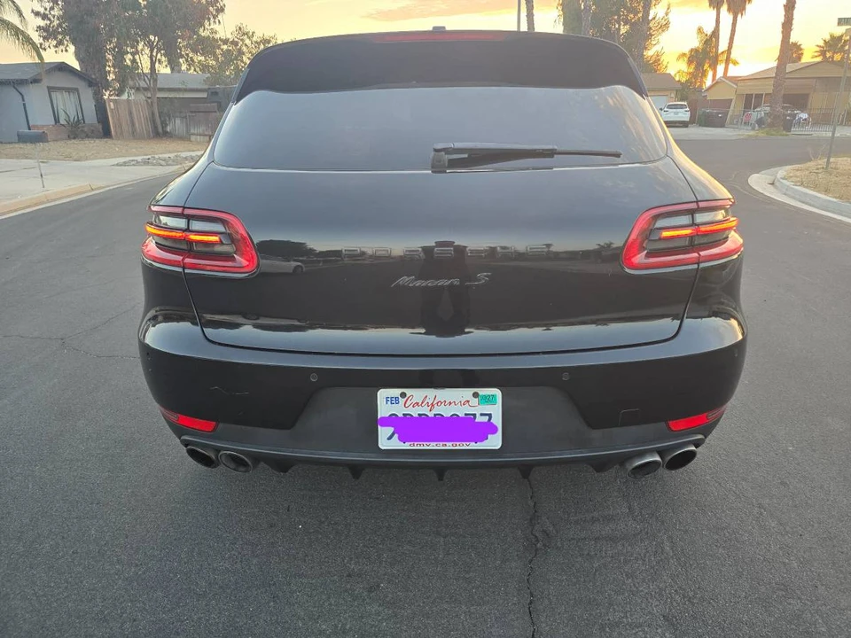 2016 Porsche Macan S - Image 11 of 15