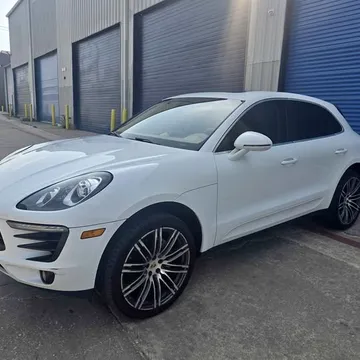 2016 Porsche Macan S