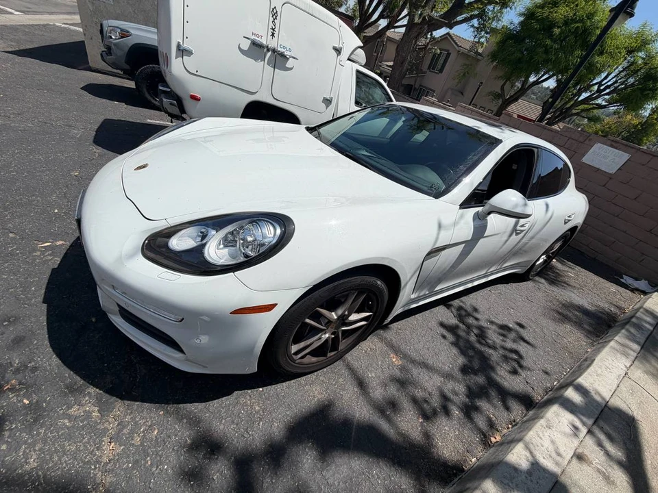 2016 Porsche 970 Panamera - Image 4 of 17