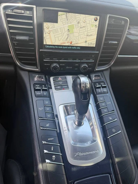 2016 Porsche 970 Panamera - Image 14 of 17