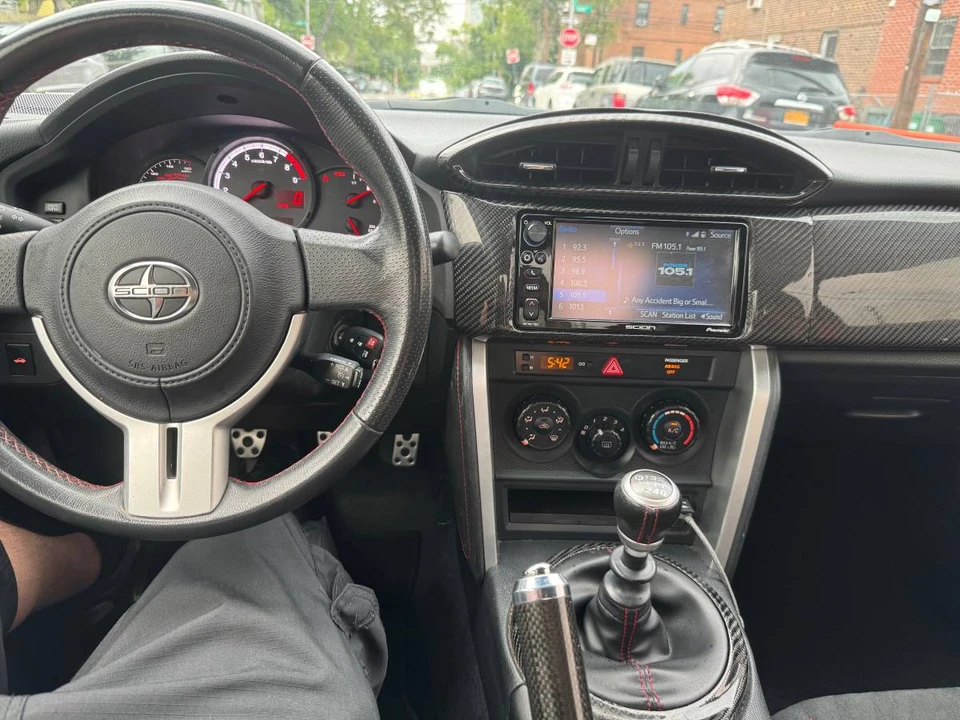 2016 Scion FR-S - Image 9 of 12
