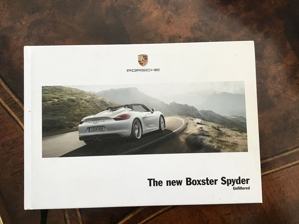 2016 Porsche 981 Boxster Spyder - Image 17 of 17