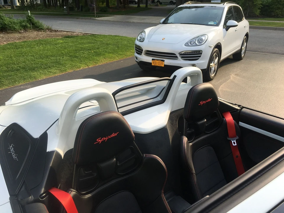 2016 Porsche 981 Boxster Spyder - Image 6 of 17