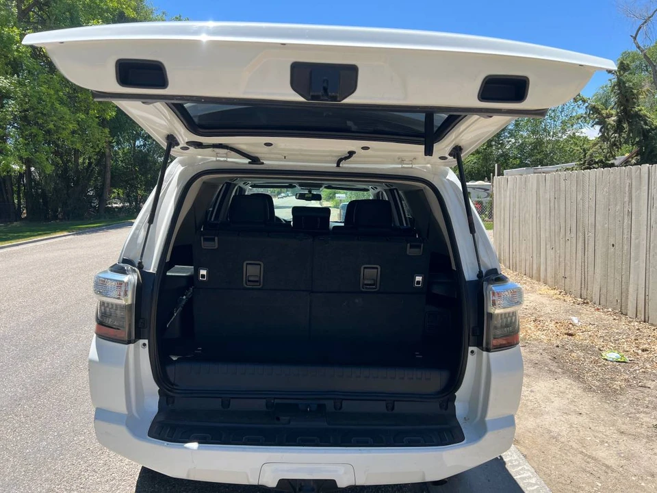 2016 Toyota 4Runner 5th Gen - Image 7 of 13