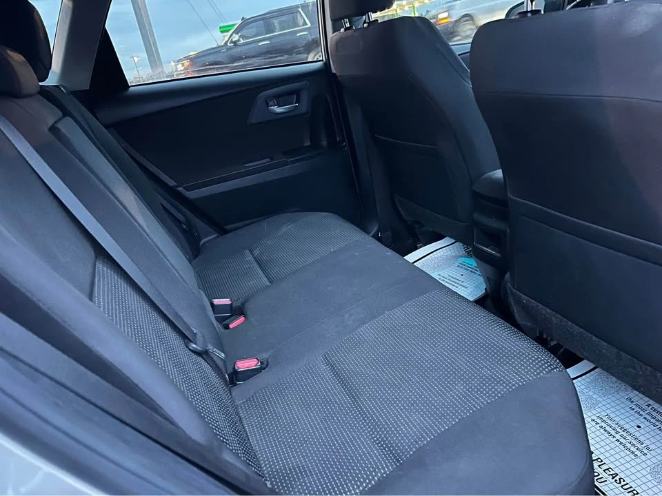 2016 Toyota Corolla 11th Gen - Image 6 of 15