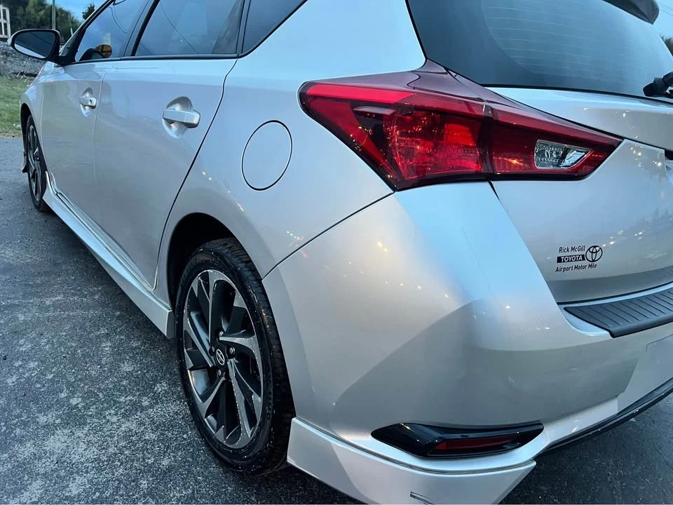 2016 Toyota Corolla 11th Gen - Image 7 of 15
