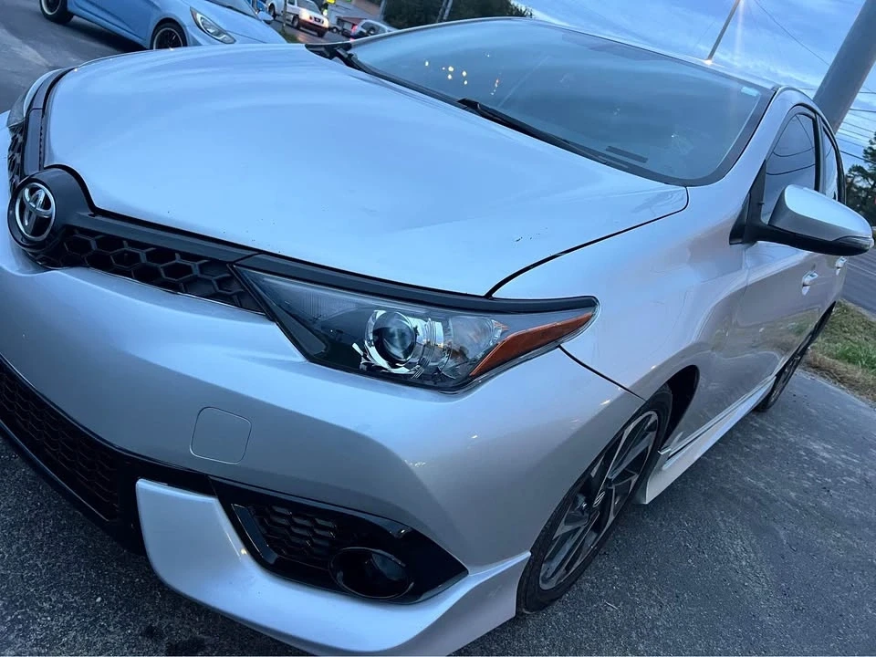 2016 Toyota Corolla 11th Gen - Image 2 of 15